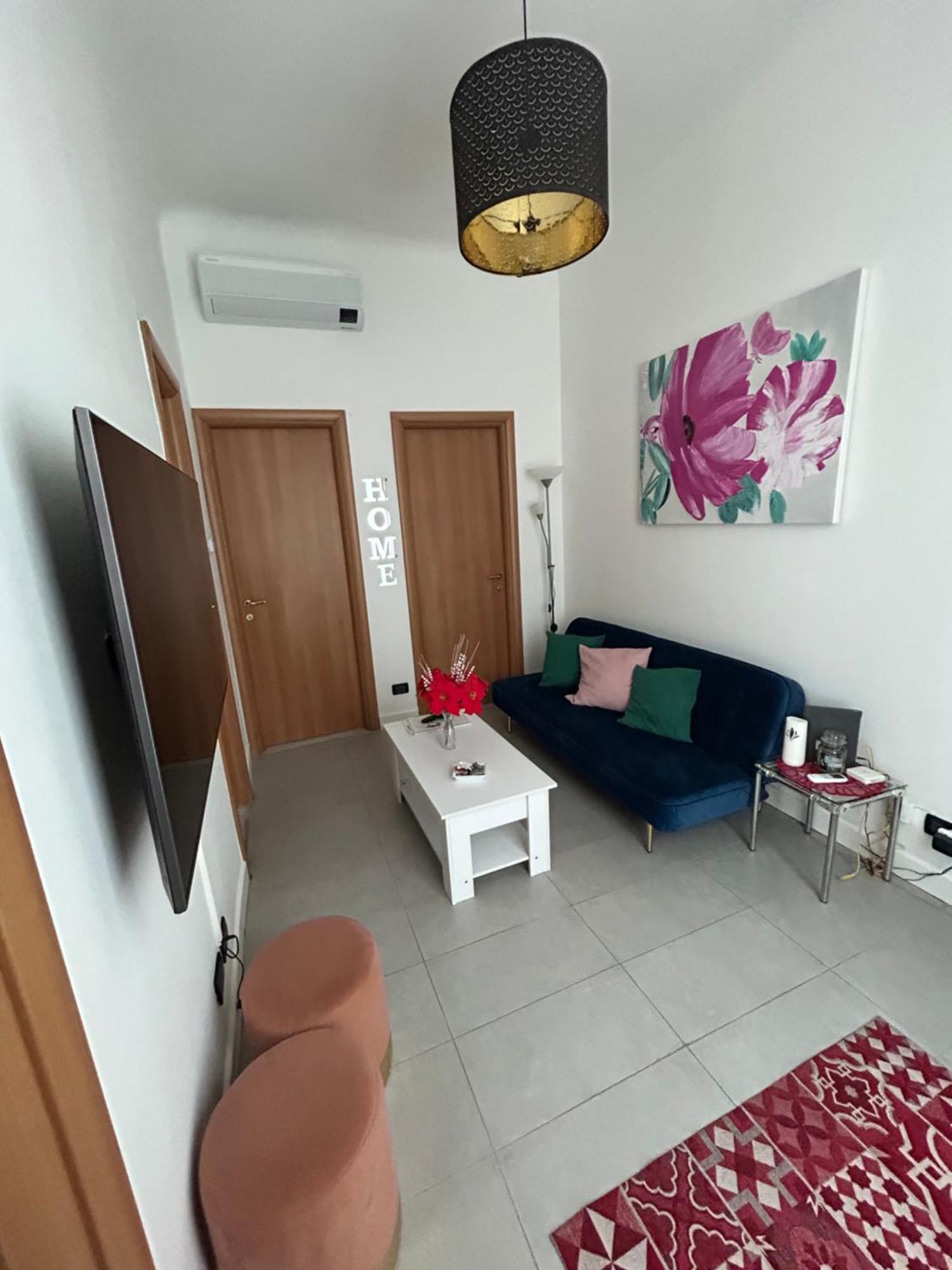 Appartamento Confortevole Genoa Bagian luar foto