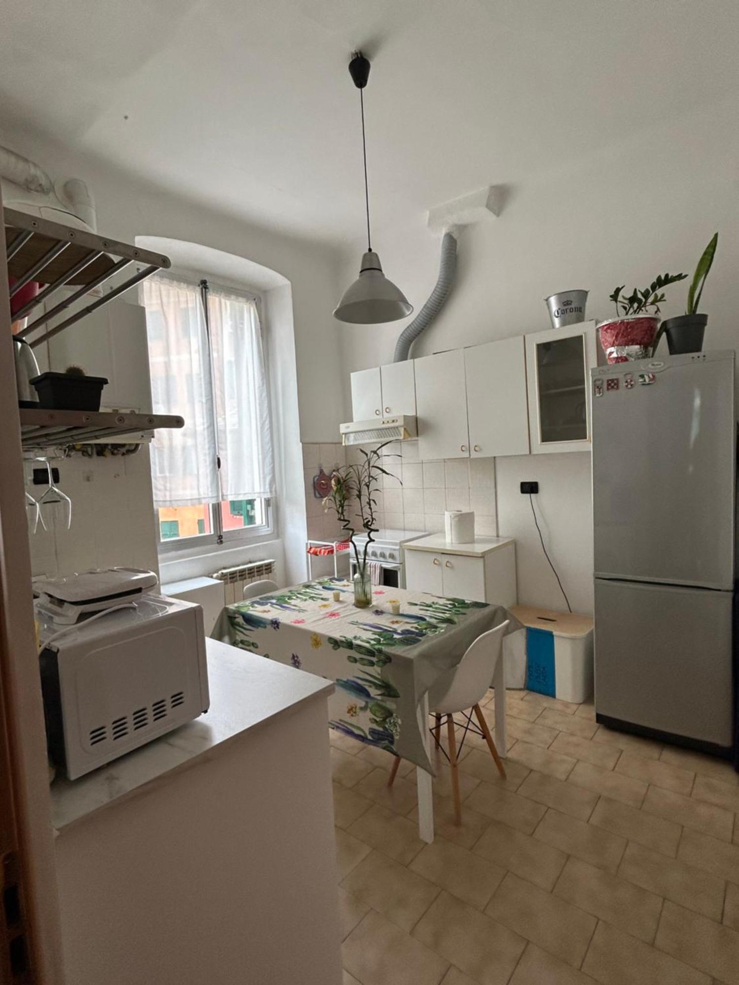 Appartamento Confortevole Genoa Bagian luar foto