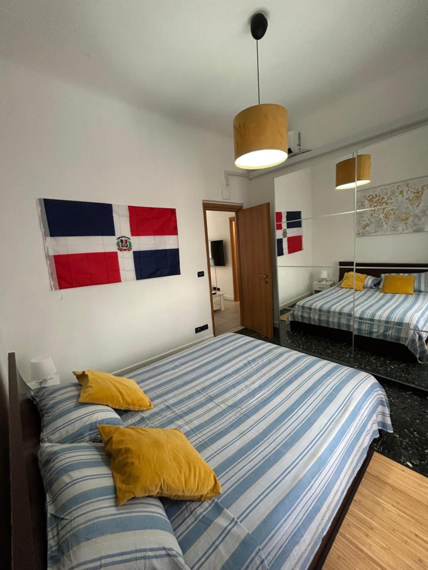 Appartamento Confortevole Genoa Bagian luar foto