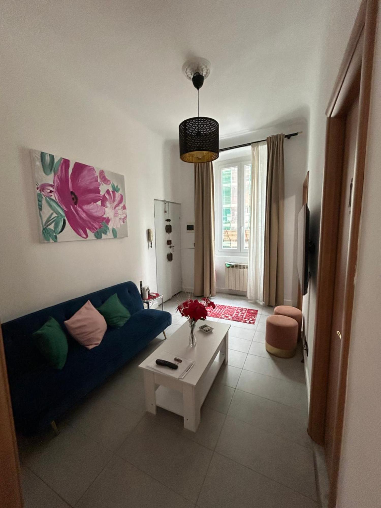 Appartamento Confortevole Genoa Bagian luar foto